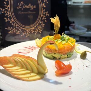 Fresh Salmon Tartare — Brasserie L'Indigo Douai